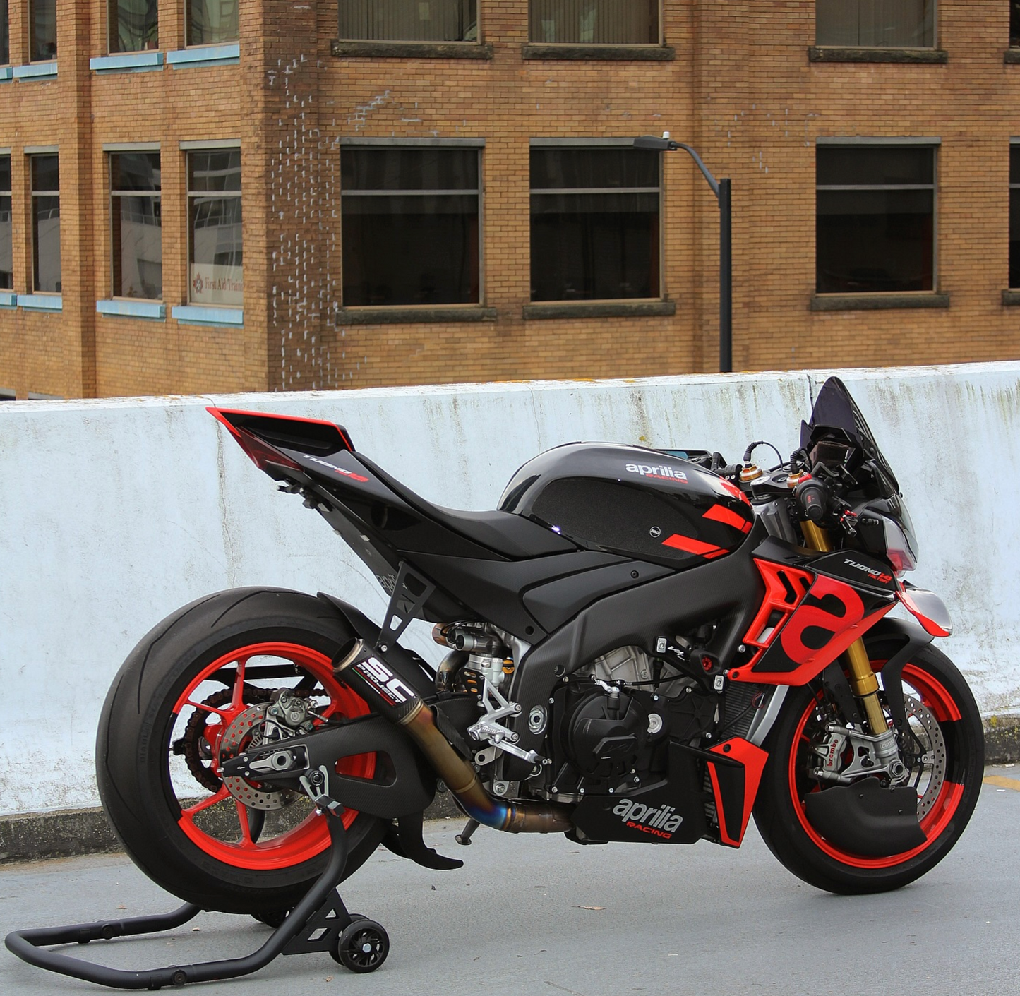 Aprilia Tuono V4/RSV4 Tail Tidy